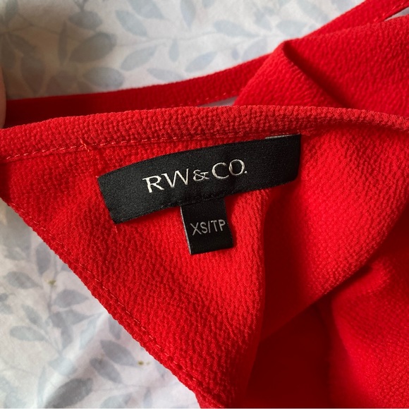 RW&Co - Red Short Sleeve Blouse - Picture 5 of 5